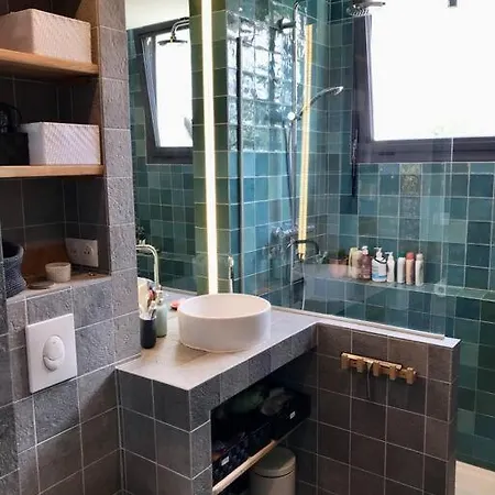 - Grande Maison Avec Piscine - 8/10 Pers. 别墅 *